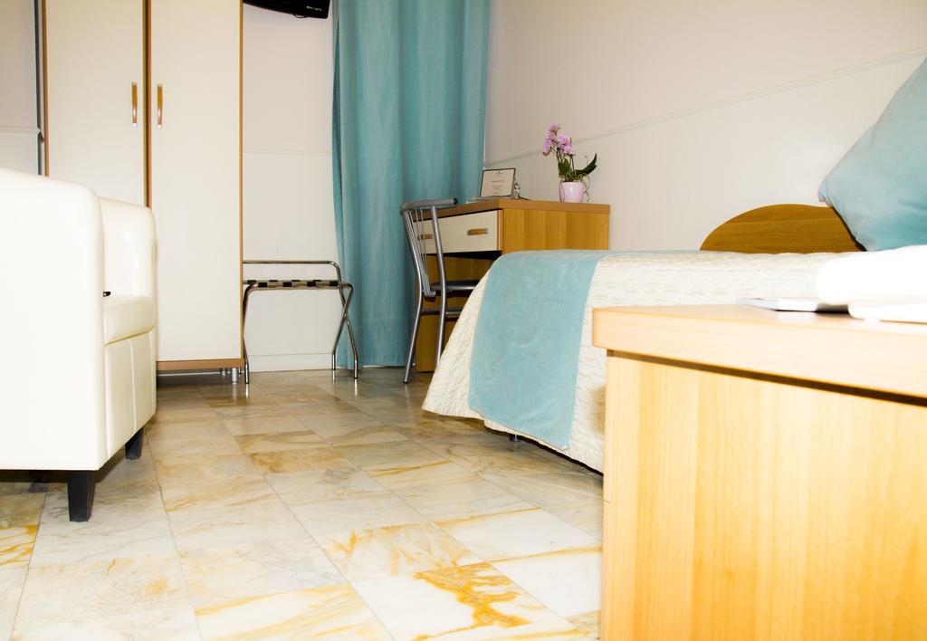 Hotel Ristorante Sbranetta Rozzano Kültér fotó