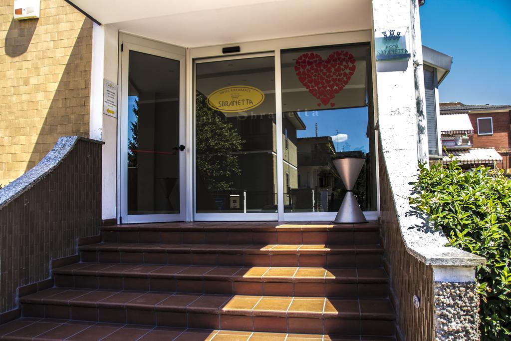 Hotel Ristorante Sbranetta Rozzano Kültér fotó